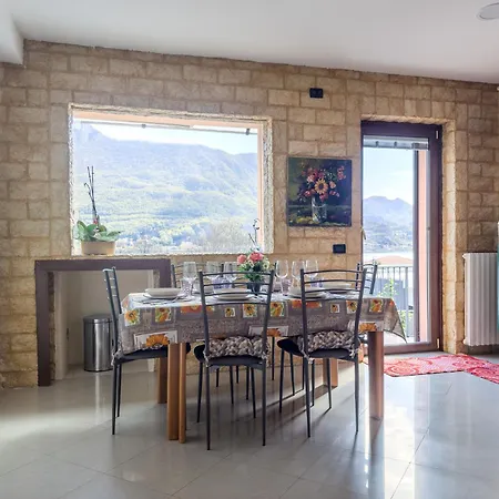 Le Rose Sul Apartment